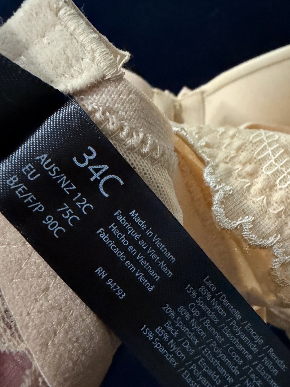 Dominique Lacee Back Smoothing Lace Frame Luxury T-Shirt Bra 3501 Size 34C - Picture 6 of 6